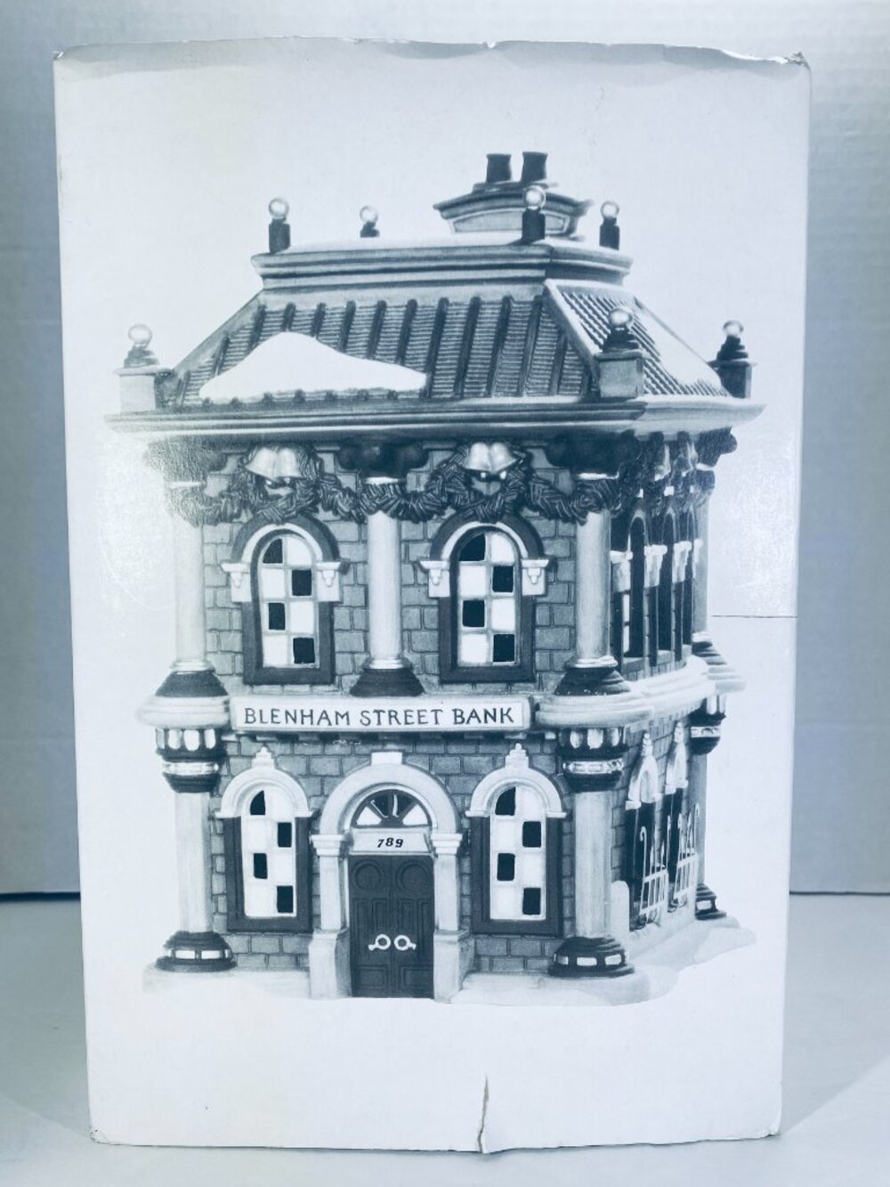 VNTG Dept 56 Blenham Street Bank 1995 Dickens Village #58330 Retired, Light, Box